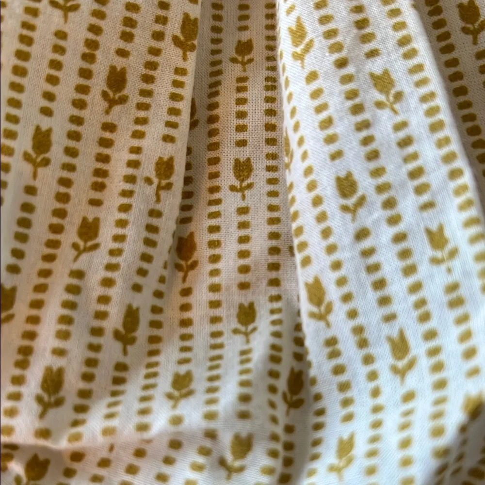 Soor Ploom Chamomile Lottie’s Stylish Cream and Gold Baby Bloomers. 2Y